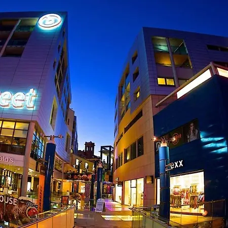 شقة Cosy & Stylish 3br In The Heart Of St'julians By 360 Estates سانت جوليان