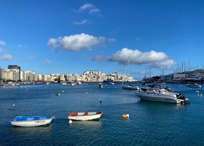 Cosy & Stylish 3br In The Heart Of St'julians By 360 Estates Saint Julian's