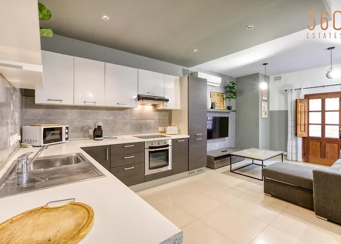 Cosy & Stylish 3br In The Heart Of St'julians By 360 Estates * Saint Julian's